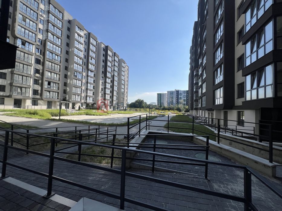 Продається 2кім.кв у Зданому будинку ЖК R2 Residence