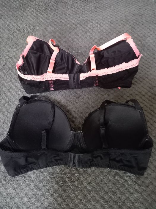 Biustonosze 2 sztuki H&M rozmiar 80 C/D