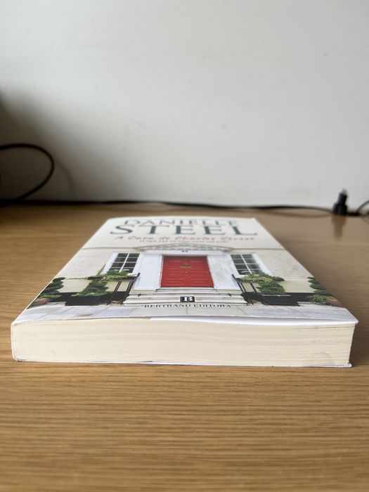 Livro - A casa de Charles Street