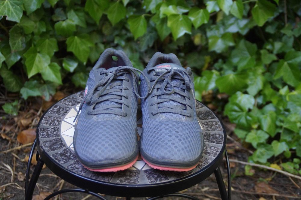 Buty Skechers roz.39