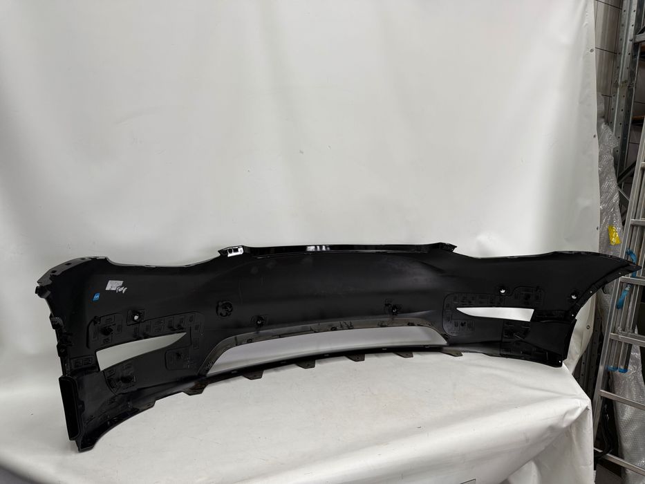 Бампер передний Tesla model Y 2021 год PBSB