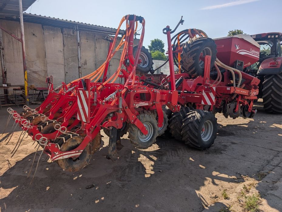 Czajkowski STK 300plus plus ST300  siewnik do uprawy pasowej