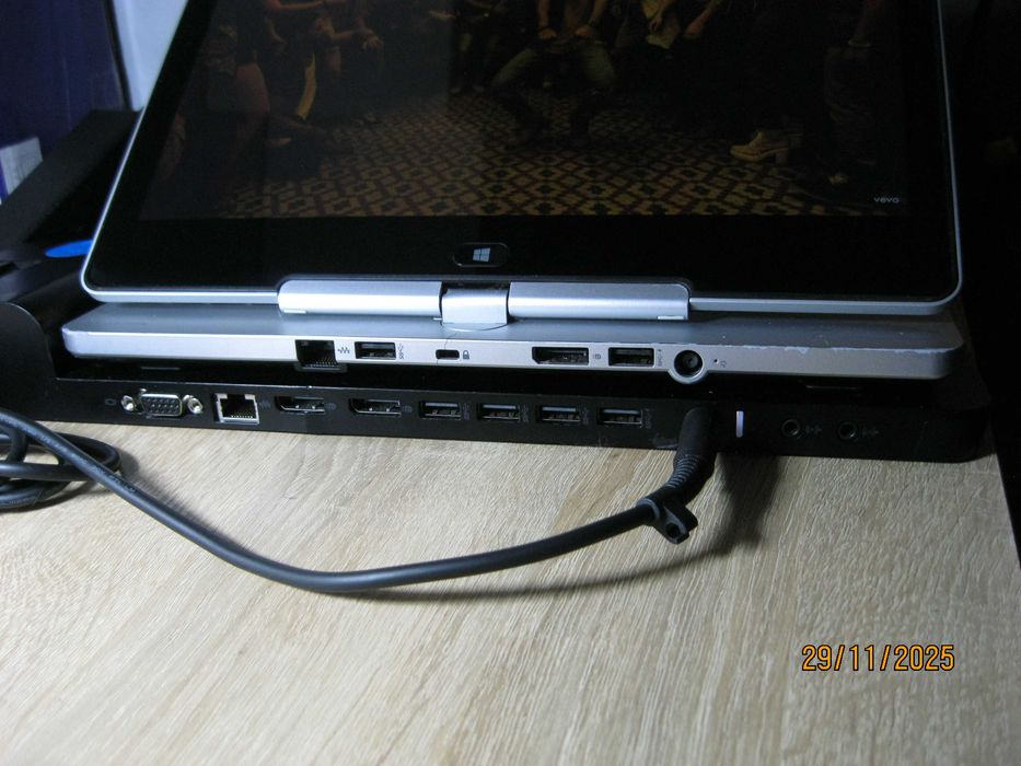 HP Revolve 810 G3 i7-5600U 4GB DDR3 SSD 128 Док-станція ЗУ ориг