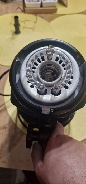 Lampa błyskowa FIGHTER FV-300 300Ws