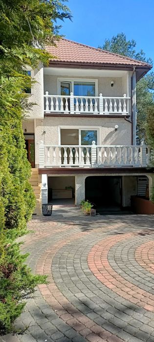 Bezpośrednio, cicha okolica