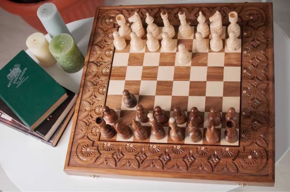 Шахмати-нарди-шашки 50 см на 50 см ручної роботи