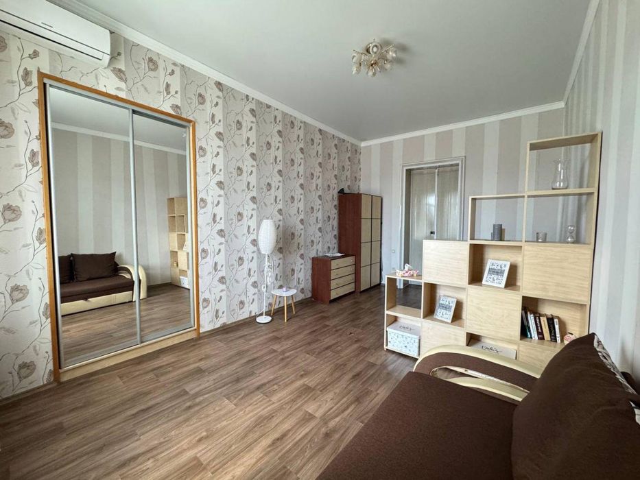 Продам кімнату в комуні на вул. Новосельського / Тираспільська (3-348-987)