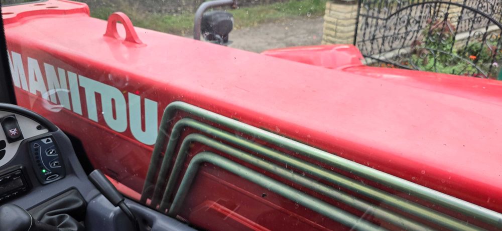 Навантажувач телескопічний manitou 634