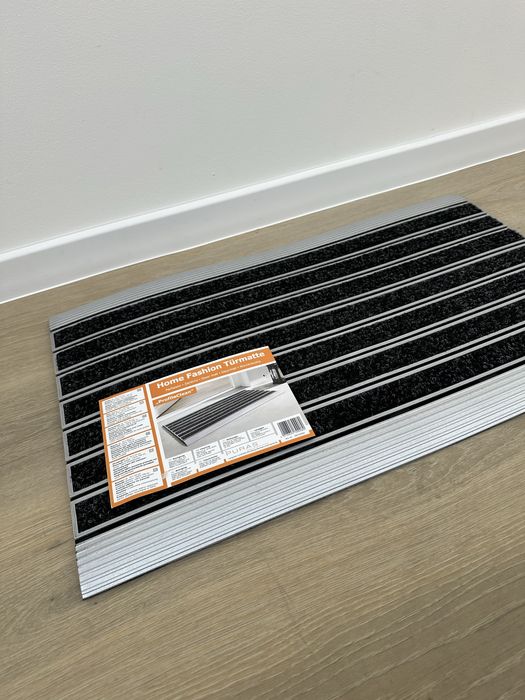 Wycieraczka 70x43cm 2szt zestaw o wyglądzie aluminium, TPE-VC