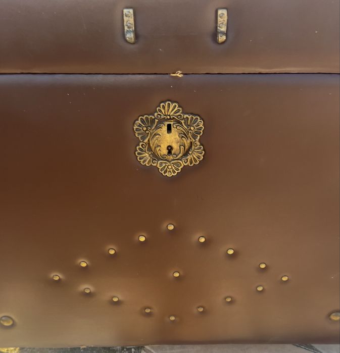 Arca/Mala vintage em madeira