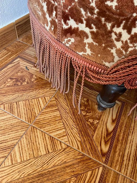 2 Cadeirão capitoné