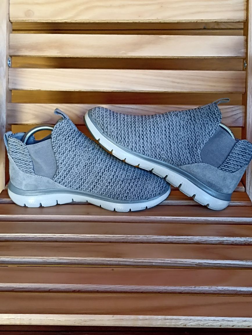 Skechers Flex Appeal 2.0 Chime Gray White 9 Slip On Shoes Sneakers