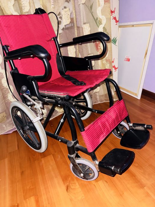 Инвалидная коляска