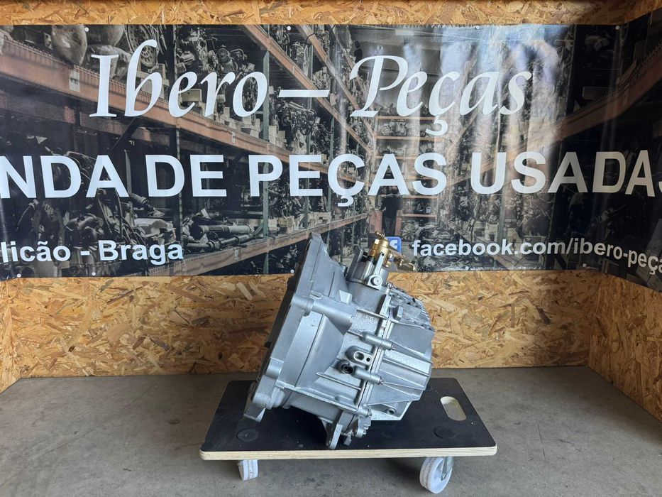 Caixa de 6 velocidades recondicionada Opel Astra H 1.9CDTI M32