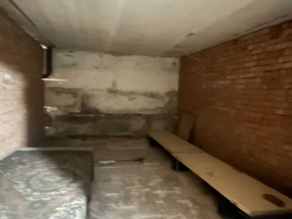 Продам комерційне приміщення (8387)