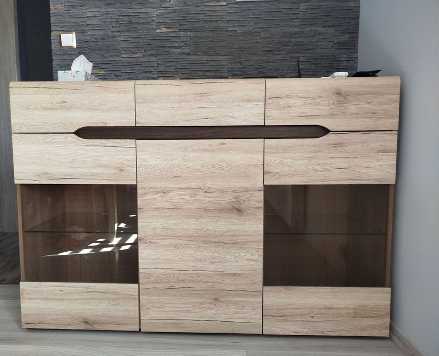 Komoda / witryna Black Red White – stan idealny