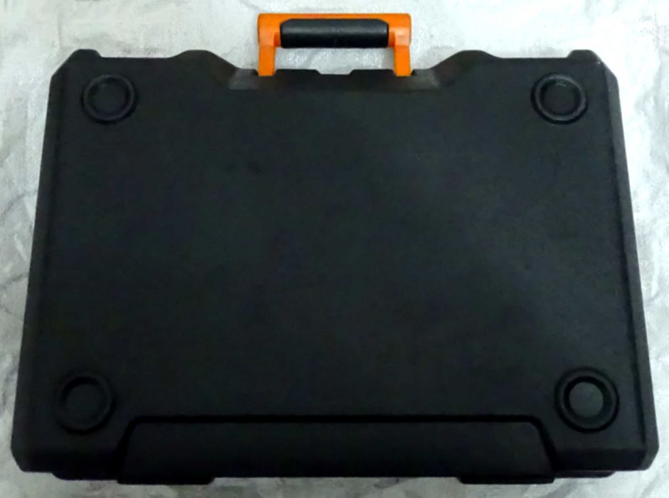 Продается качественный кейс (Germany) для вашего перфоратора .