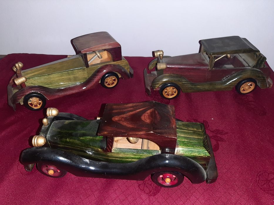 carros calhambeques madeira antigos feitos e pintados mão