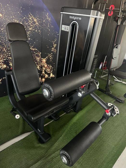 Leg extension e leg curl