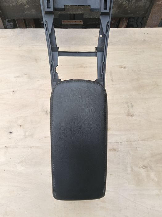 Consola Central / Apoio de braço - Renault Laguna 3 III