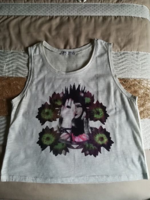 Camisola curta