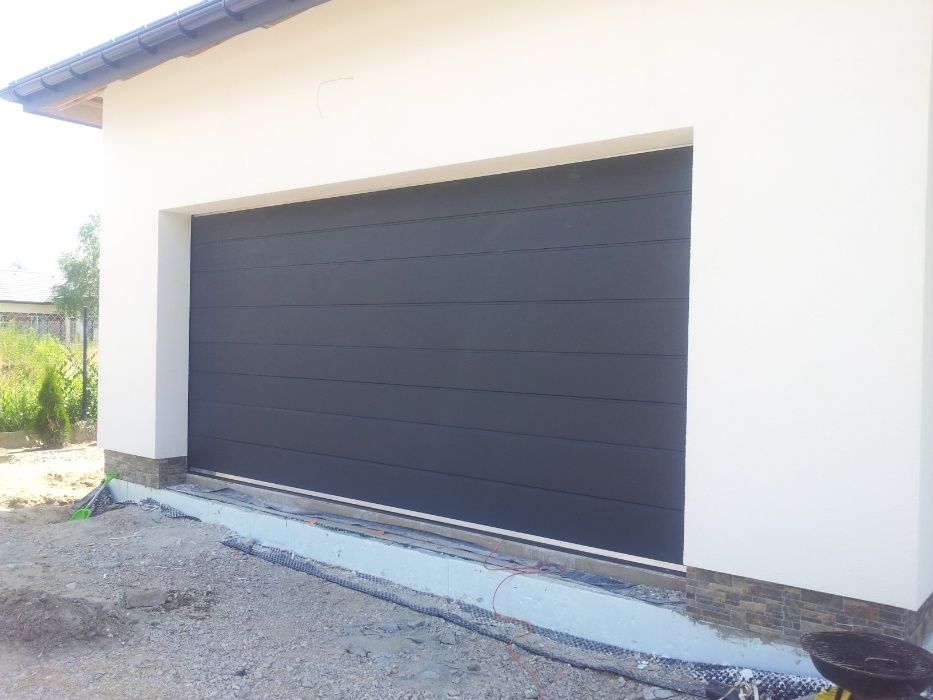 Markowe bramy garażowe i przemysłowe