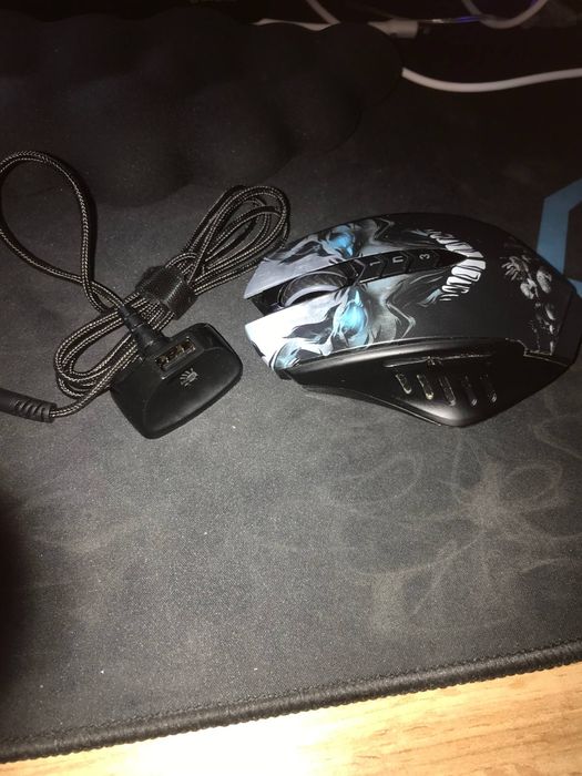 bloody r80 plus майже нова