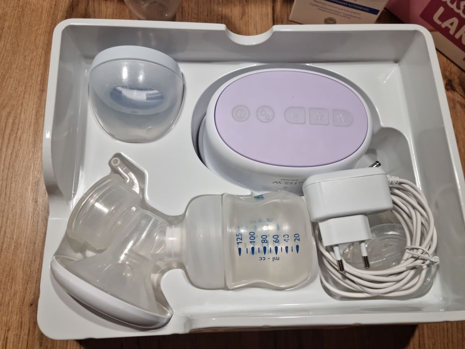 Laktator Philips Avent + gratisy