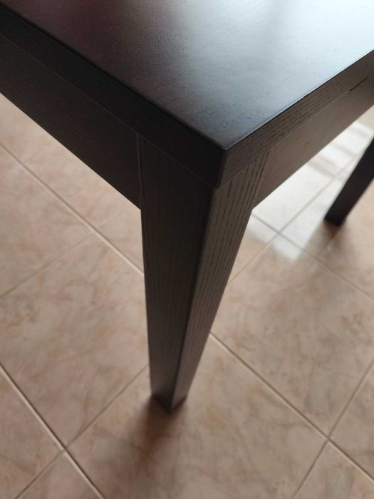 Mesa de Jantar Extensível Preto-Castanho Bjursta