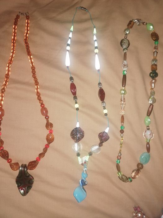 Colares artesanais novos