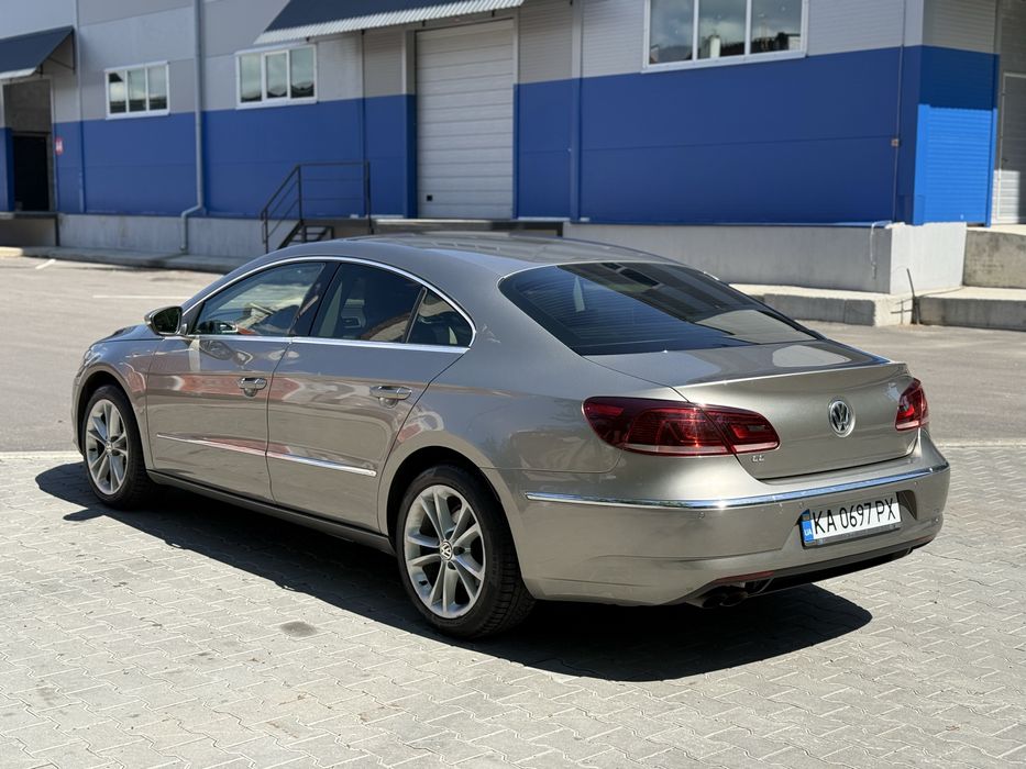 Продам Volkswagen Passat CC 1.8 2013