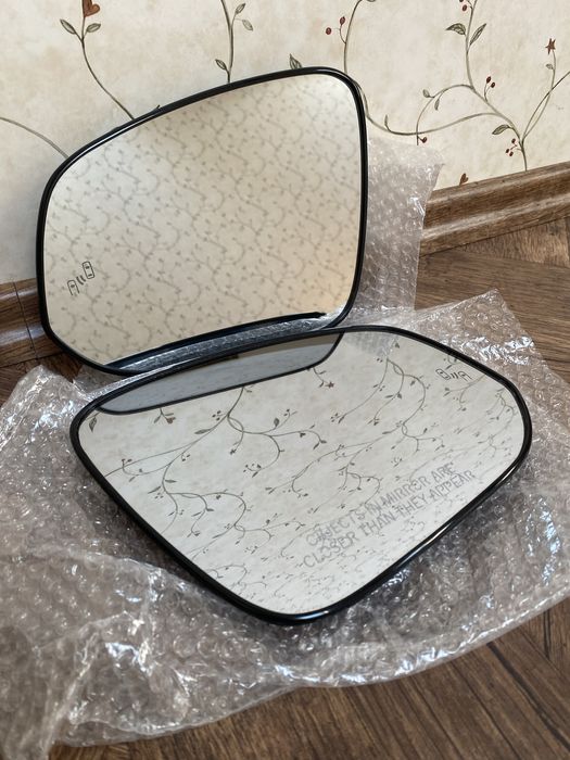 Toyota Venza 2020 2021 зеркальный элемент зеркало