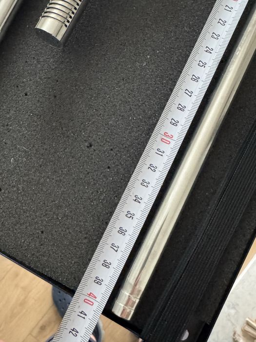 Par de Lily Pipes em metal novos