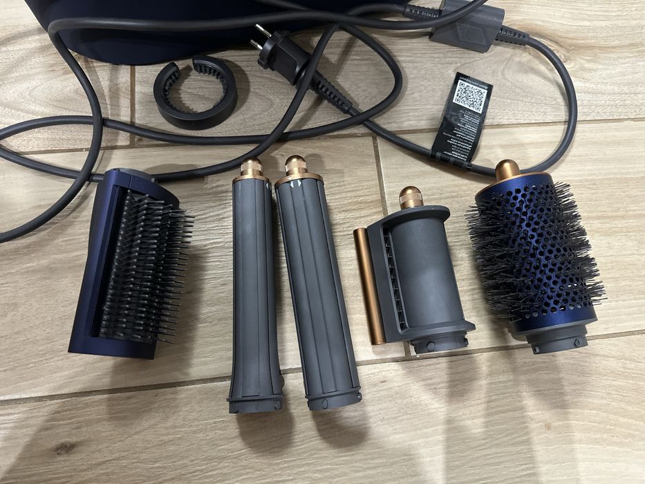 Dyson дайсон синій airwrap HSO5 complete long volumise blue