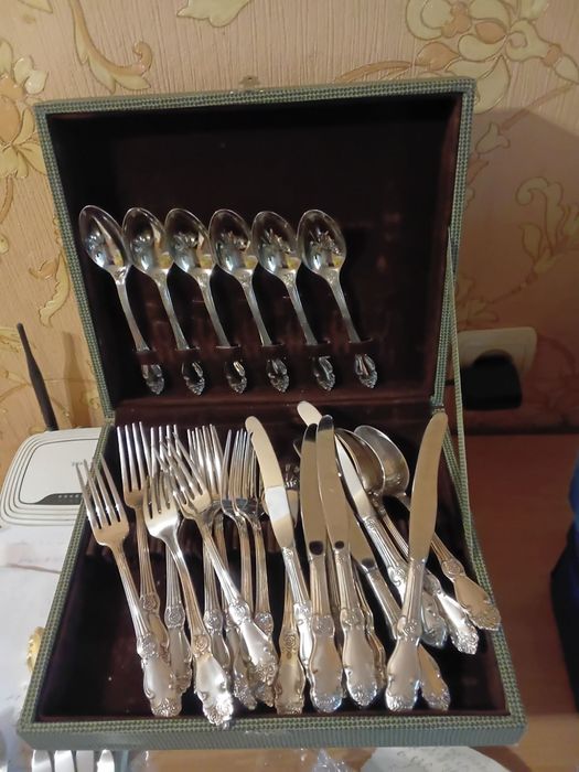 Мельхиоровые ложки вилки ножи Троянда серебряная роза мельхиор мнц