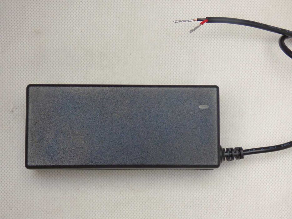 Електрошрот 12.6в 12.6v 3.0A  блок живлення питания Pioneer