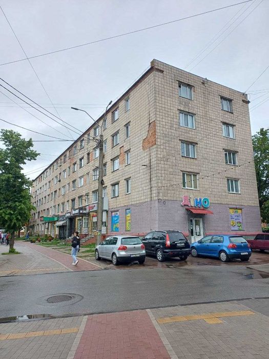 Бюджетна кімната, район Красний міст