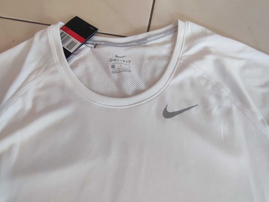 NIKE RUNNING Nowy T-Shirt NIKE oryginał  nowy L