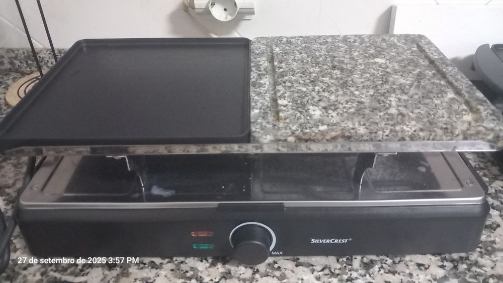 Churrasqueira dupla.