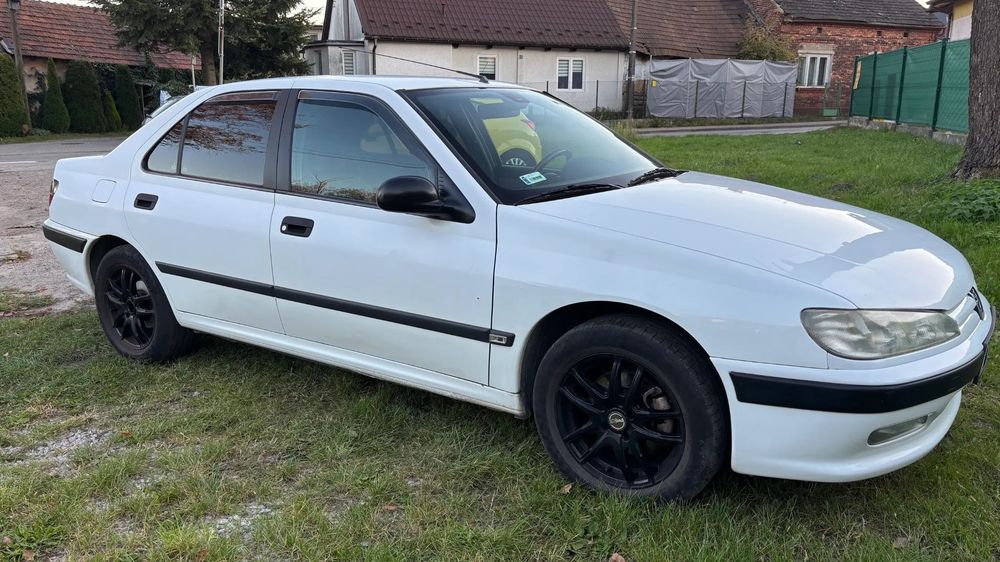 Peugeot 406