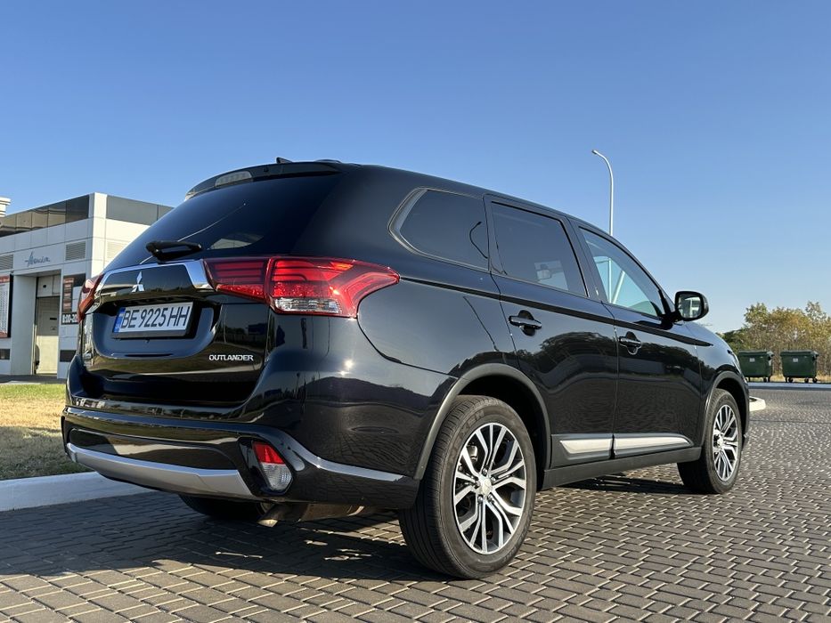 Mitsubishi Outlander
