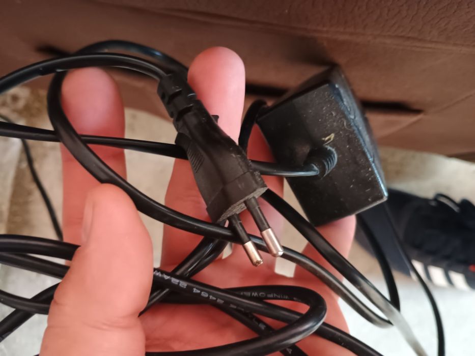 Fotel elektryczny brąz nunbuk