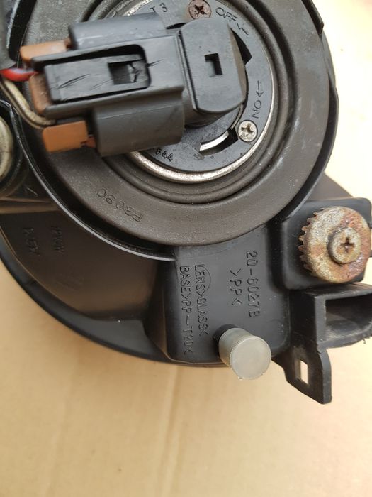 Toyota COROLLA E11 Reflektor Lampa Lift