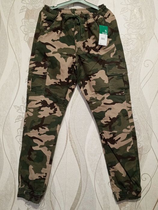 Камуфляжні чоловічі штани карго розмірі XL 56-58
Довжина