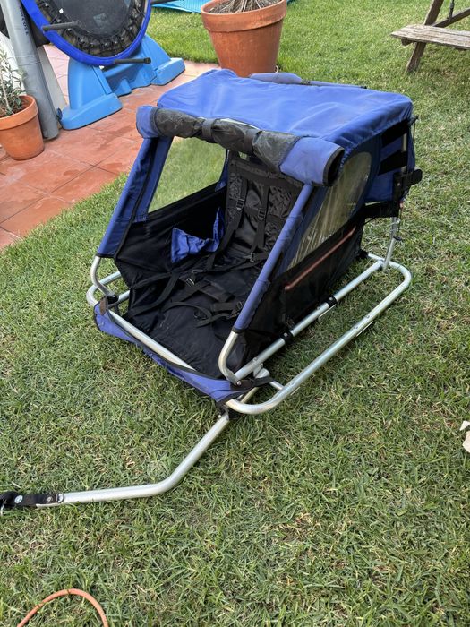 Atrelado de transporte de crianças para bicicleta