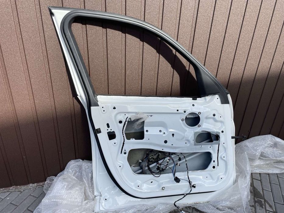Двері передні BMW X3