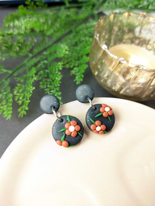 Wyjątkowe kolczyki robione ręcznie