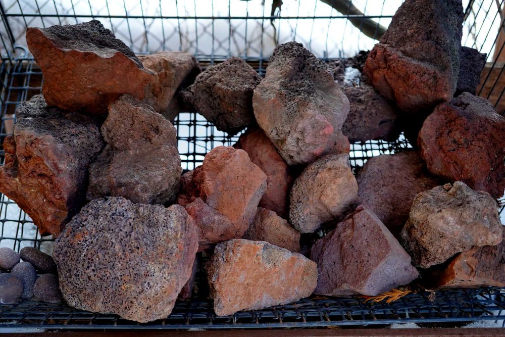 LAWA CZERWONA skała do akwarium kamienie  akwarystyczne WAWA URSUS