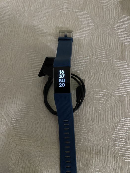 Fitbit charge 2 pouco uso bateria impecavel bracelete por estrear