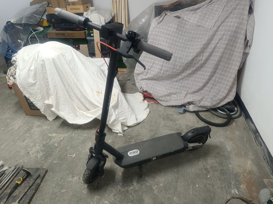 Xiaomi Electric Scooter 5 Pro - Como Nova